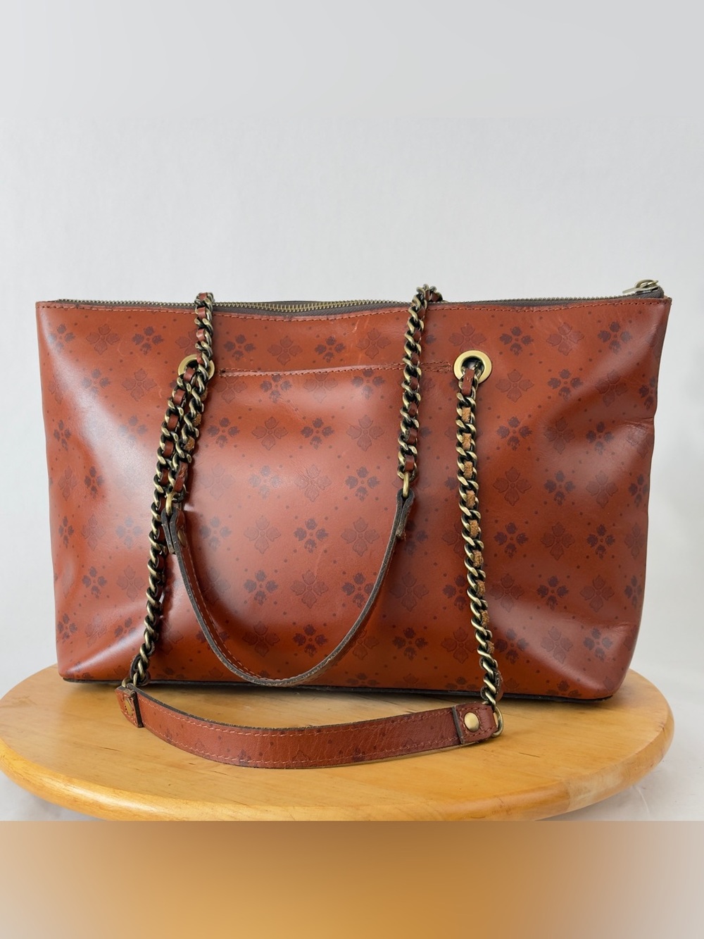 Patricia Nash Genuine Leather Signature Print Belle Tote Bag Purse EUC 9x15x5in